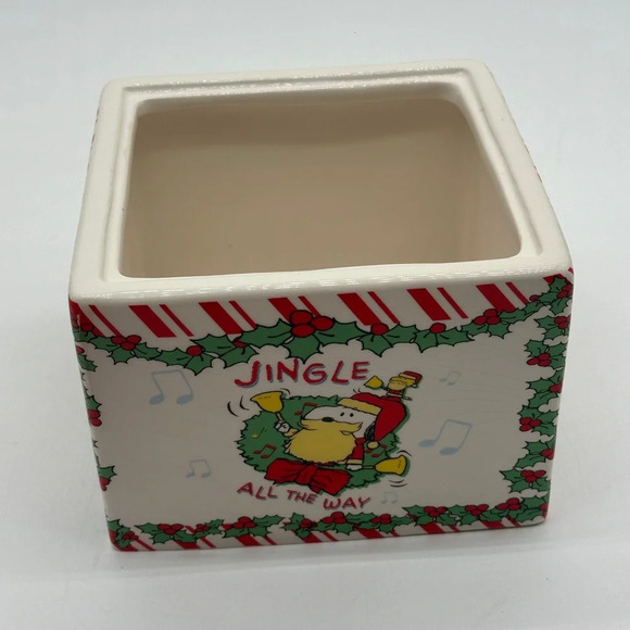 Peanuts Santa Snoopy Christmas Ceramic Box Holiday Tabletop Gibson With Lid - Picture 4 of 7